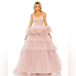 Mac Duggal 20572 Strapless Tulle Gown With Feather Detail Size 6 NWT Rose